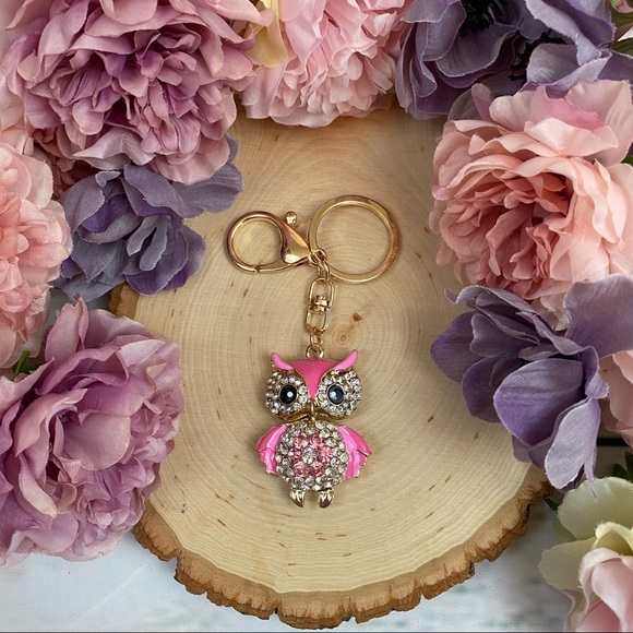 Hot Pink Crystal Owl on a Gold Keychain - Picture 4 of 12